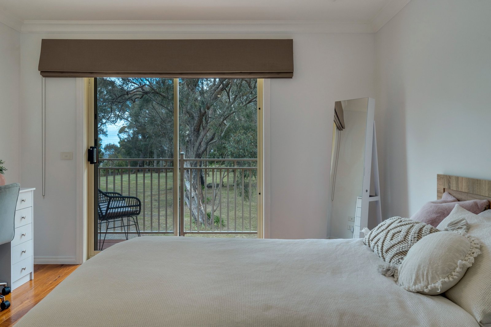 Real Estate and Property in 75 Outawood Rise, Gisborne, VIC