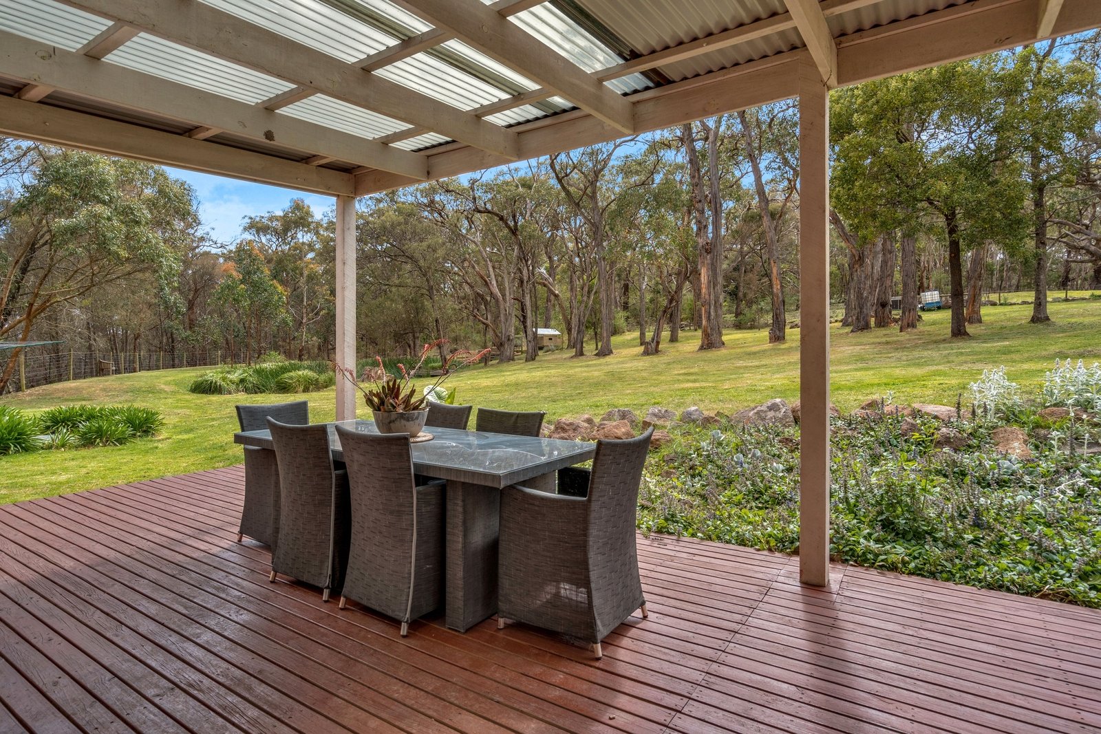 Real Estate and Property in 75 Outawood Rise, Gisborne, VIC