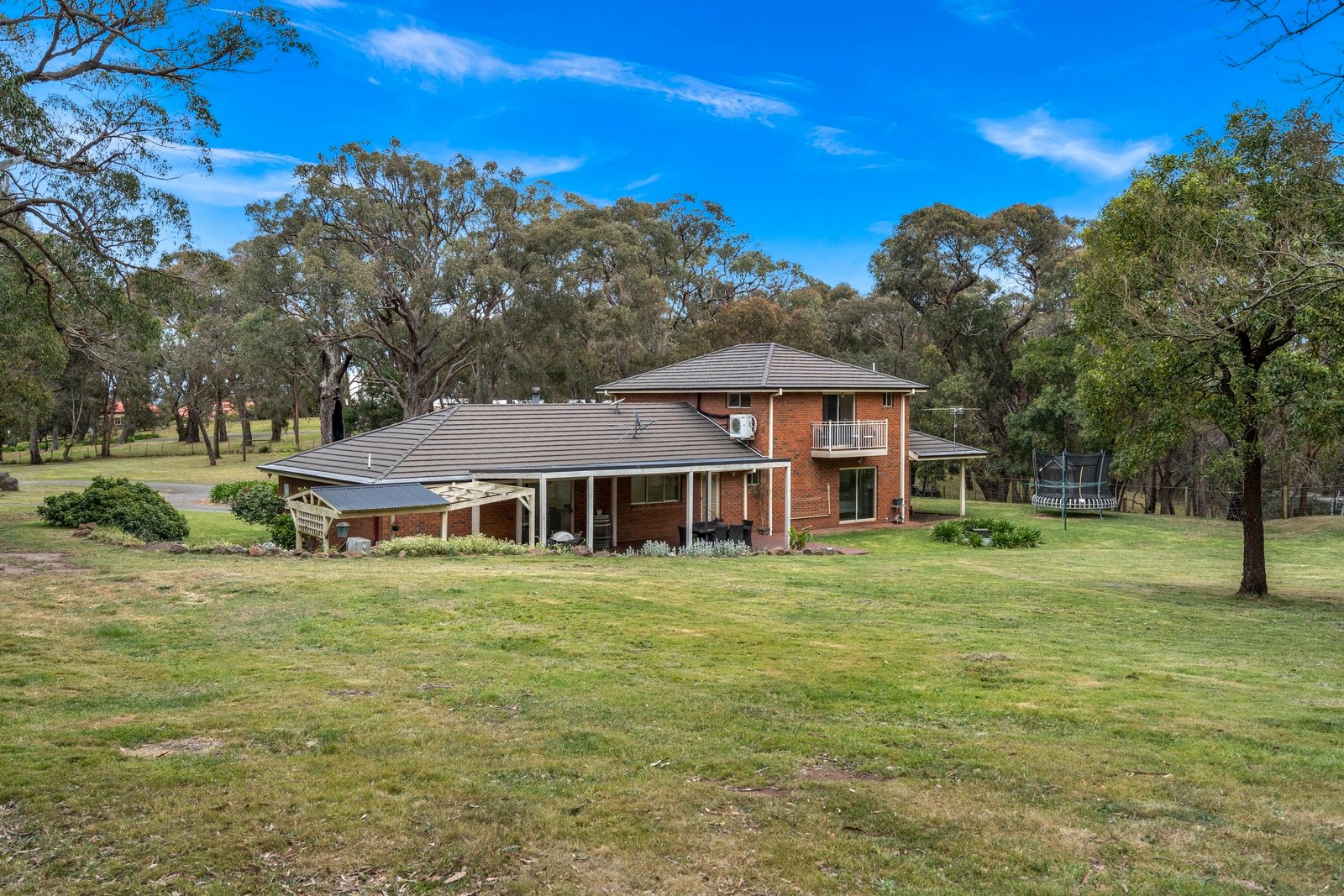 Real Estate and Property in 75 Outawood Rise, Gisborne, VIC