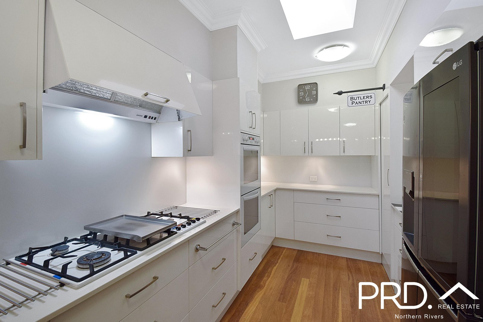 75 Parrot Place/69 Light Street CASINO 15