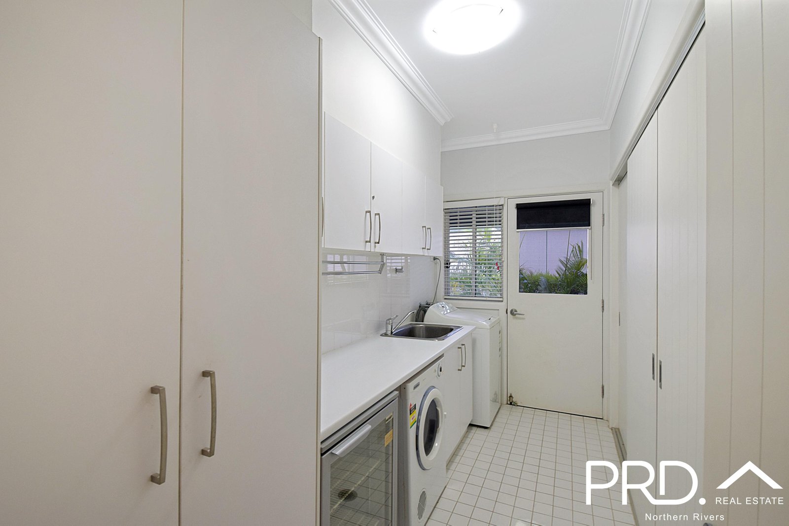 75 Parrot Place/69 Light Street CASINO 19