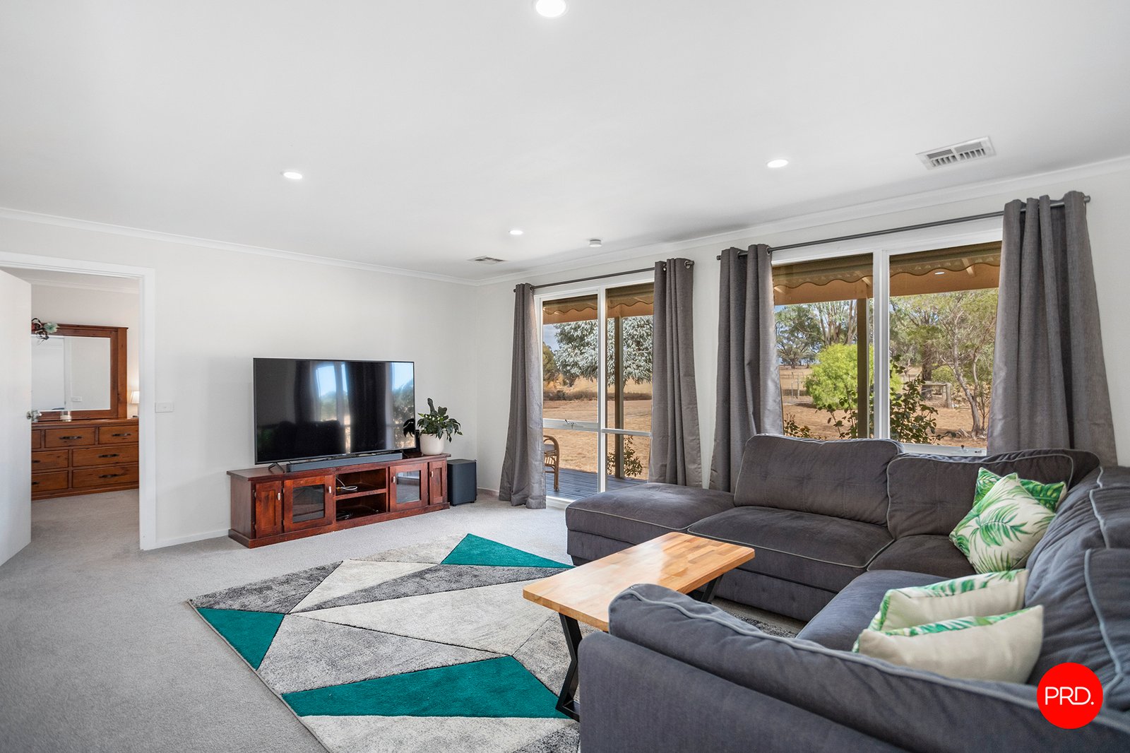 75 Powers Road MARONG 9