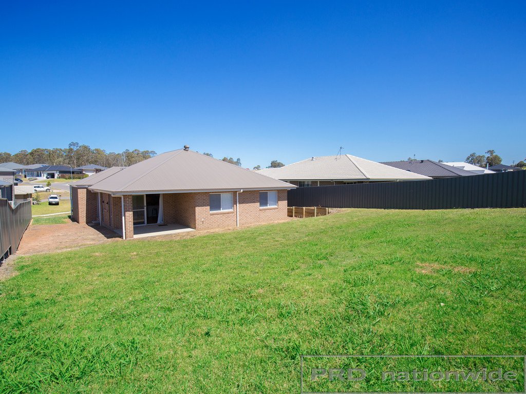 75 Radiant Avenue BOLWARRA HEIGHTS 16