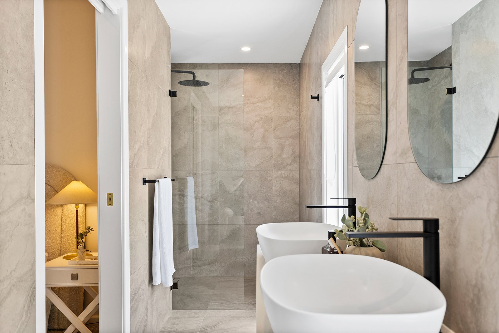 75 Ranchby Avenue LAKE HEIGHTS 4