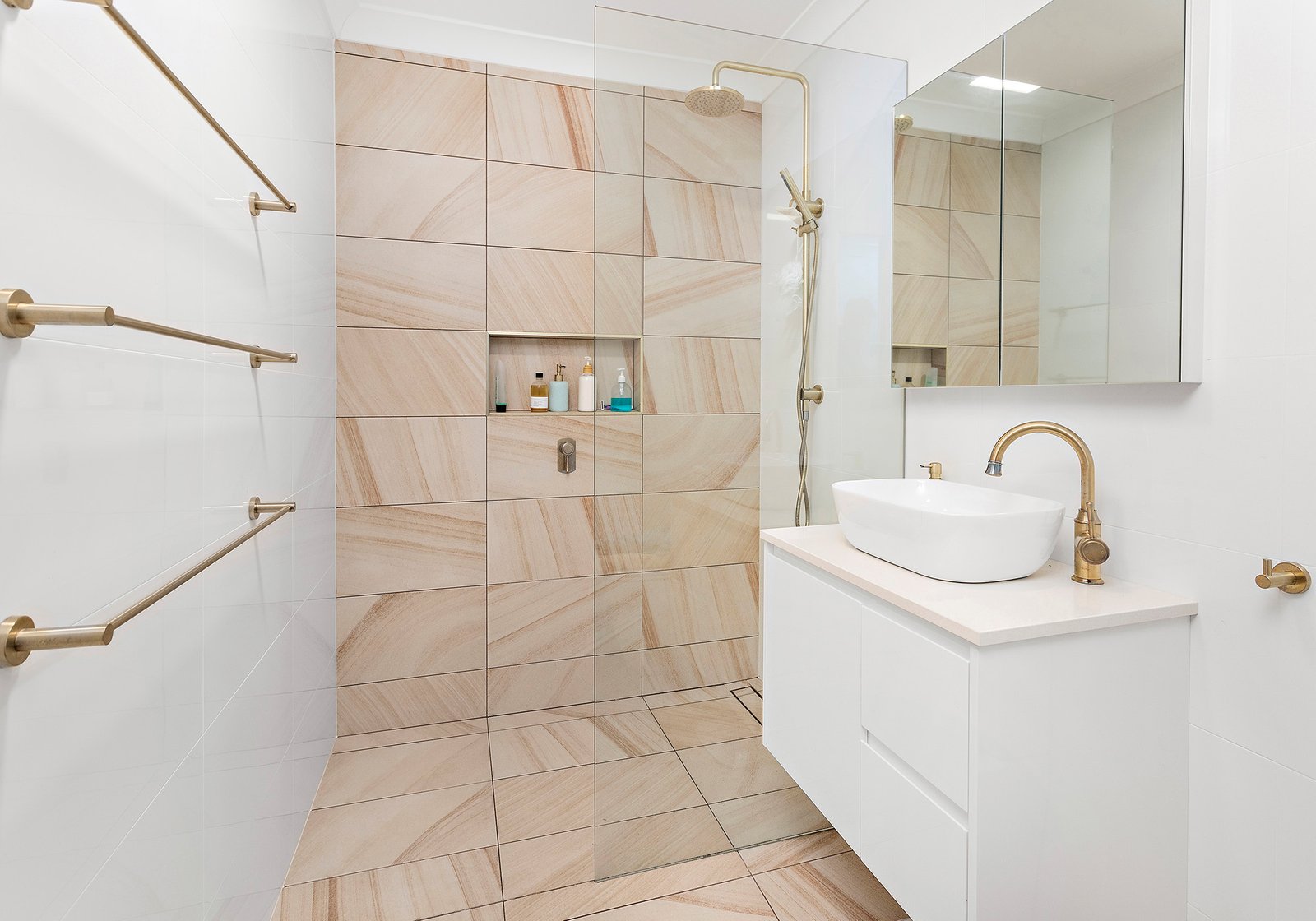 75 Robert Street DAPTO 5