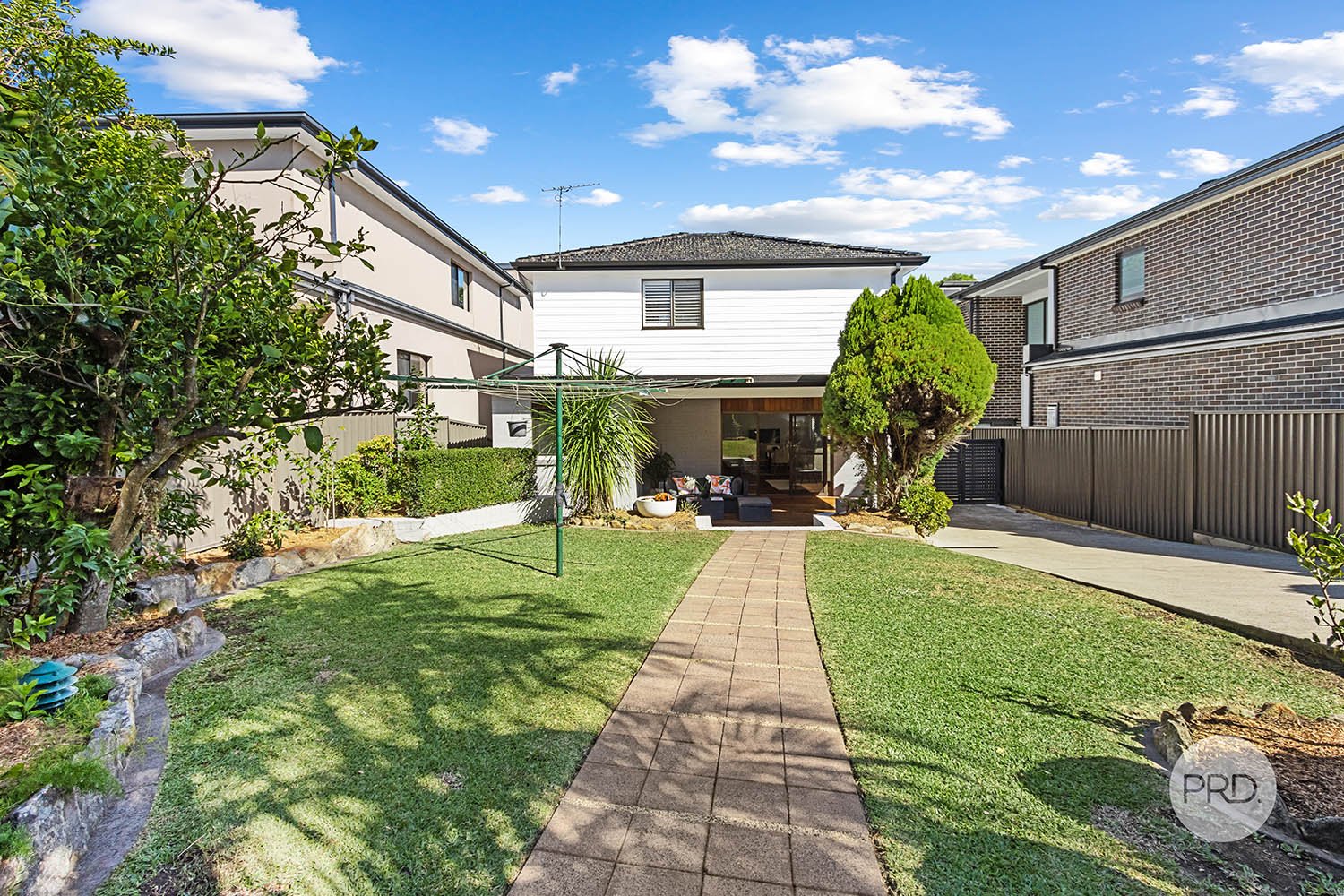75 Seaforth Avenue OATLEY 17