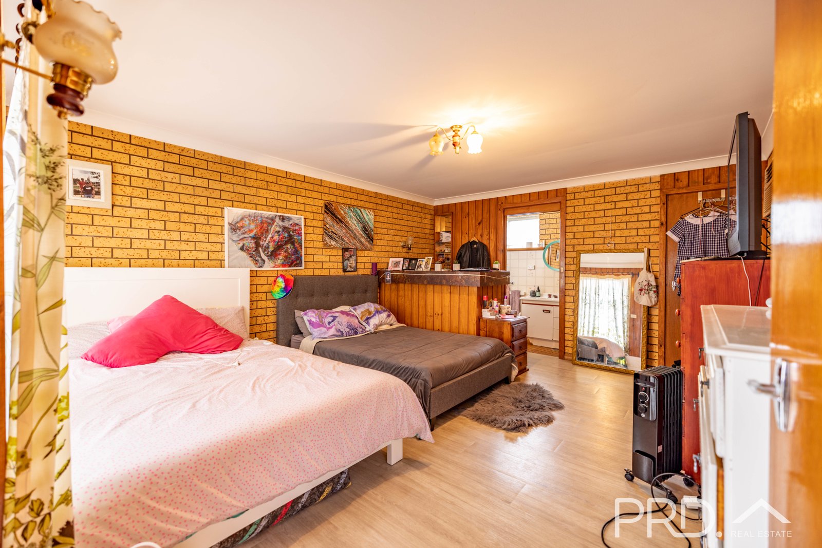 75 Simpson Street TUMUT 14