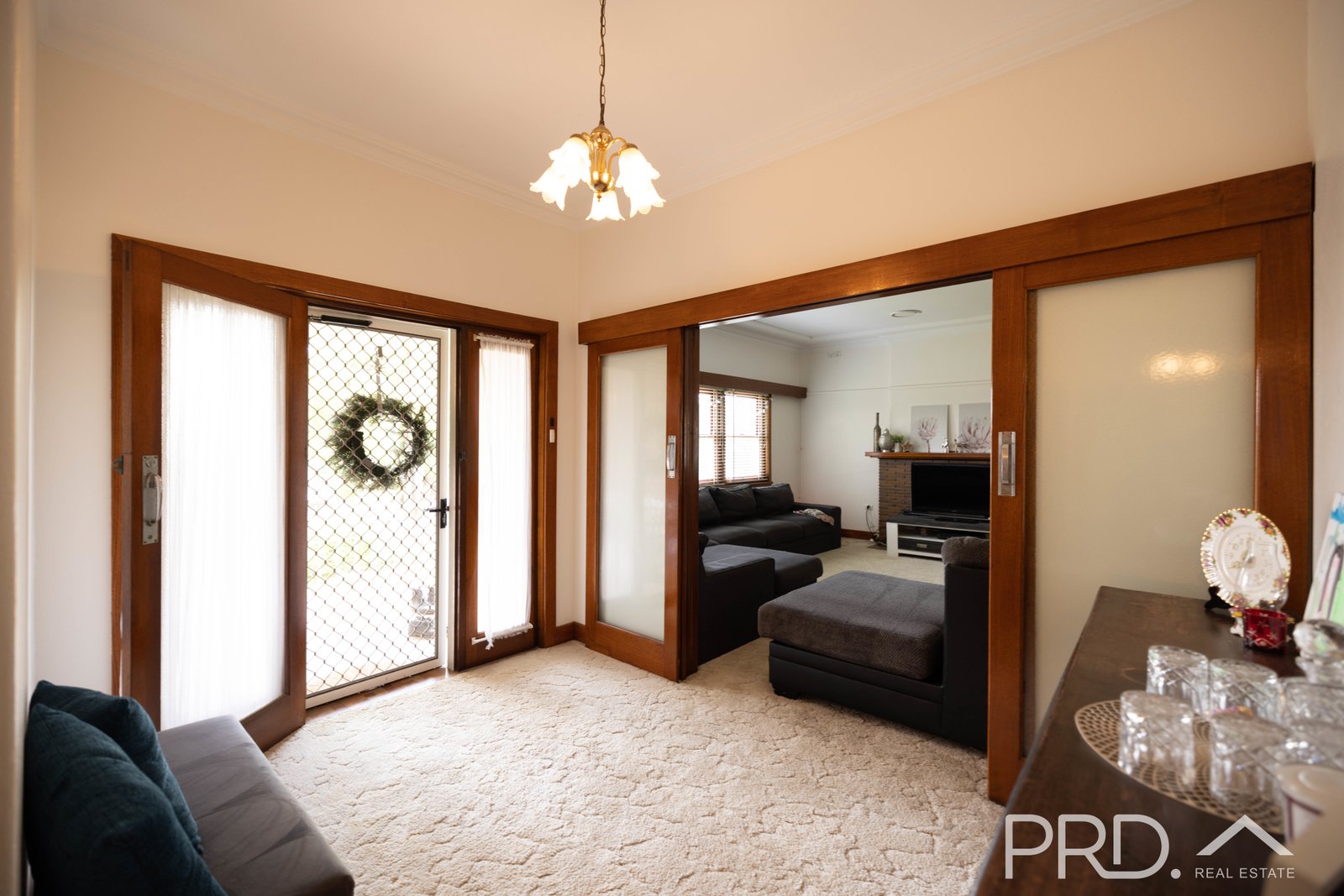 75 Simpson Street TUMUT 15