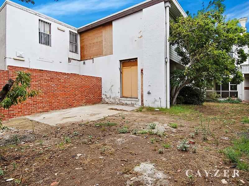 Gallery: 75 St Vincent Place