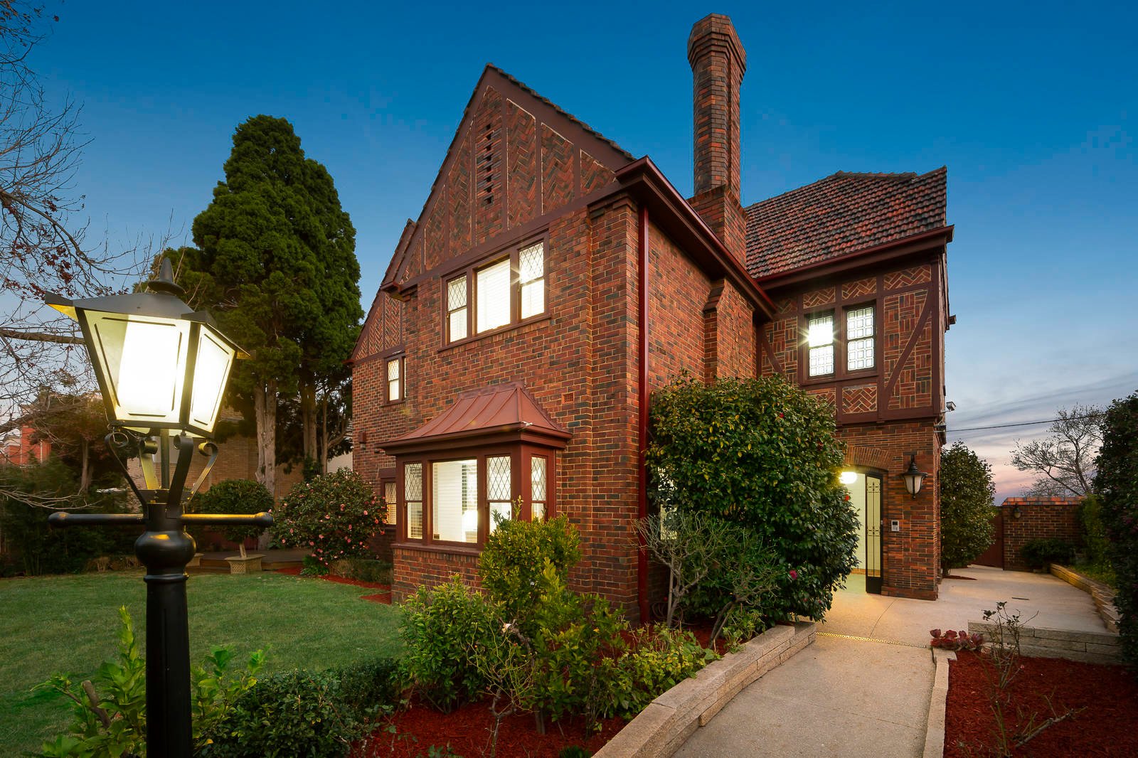 Real Estate and Property in 75 Studley Park Road, Kew, VIC