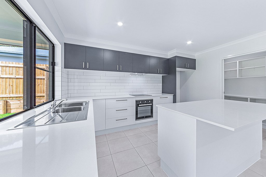 75 Trader Crescent CANNONVALE 2