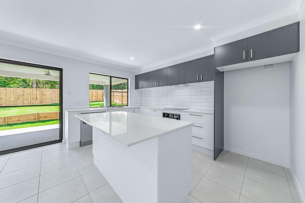 75 Trader Crescent CANNONVALE 7