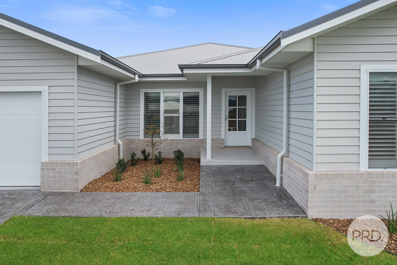 75 Verdelho Drive TAMWORTH 3