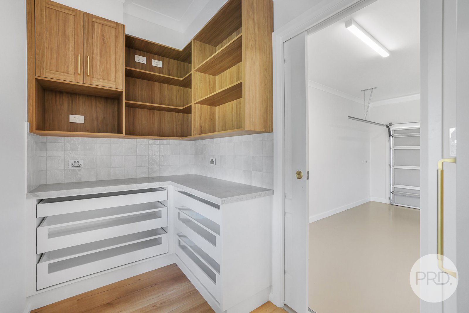 75 Verdelho Drive TAMWORTH 8