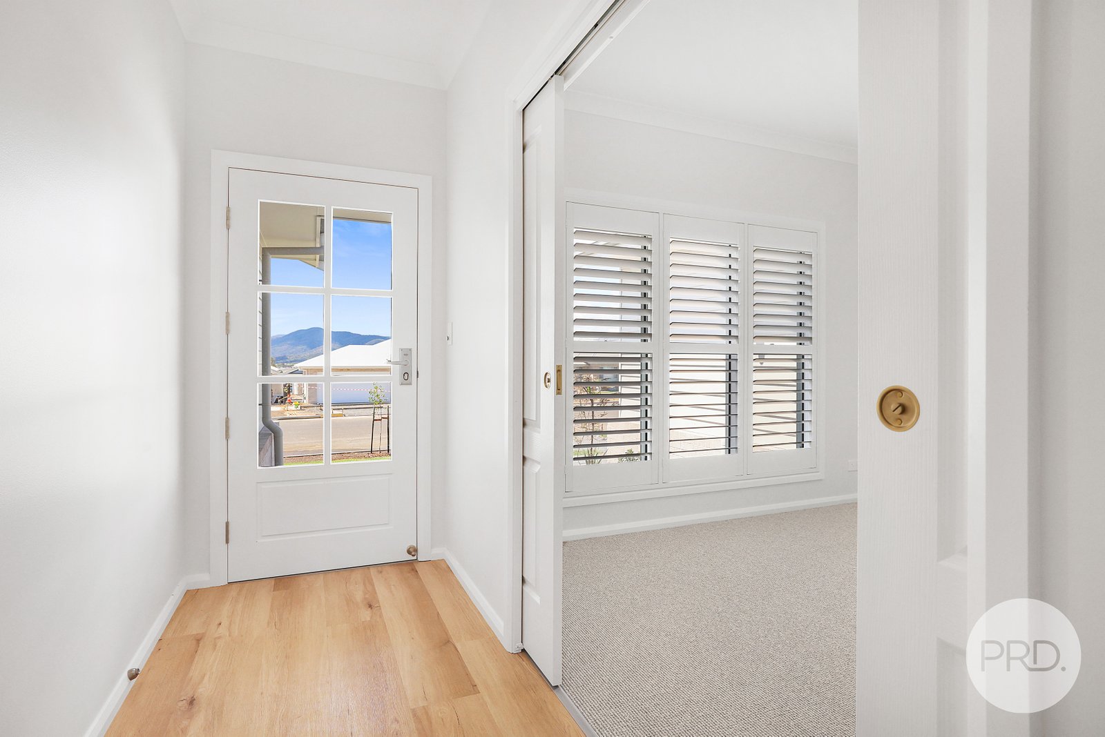 75 Verdelho Drive TAMWORTH 12