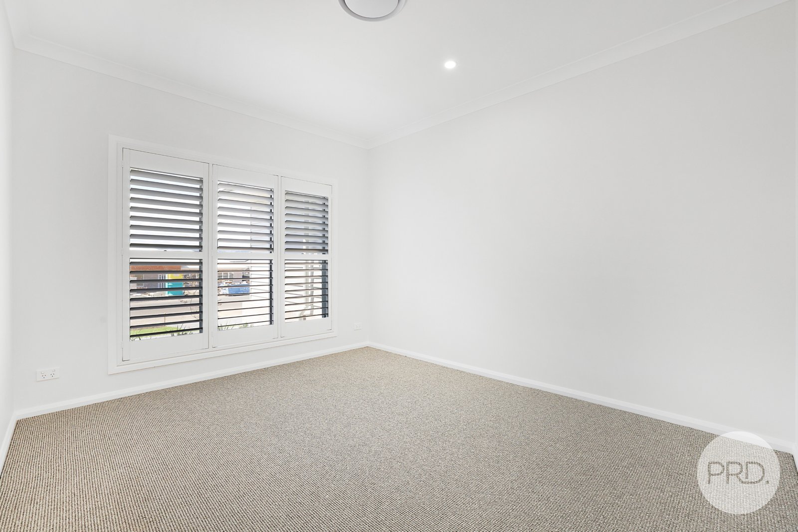 75 Verdelho Drive TAMWORTH 13