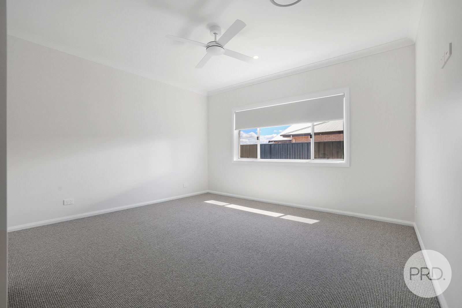 75 Verdelho Drive TAMWORTH 14