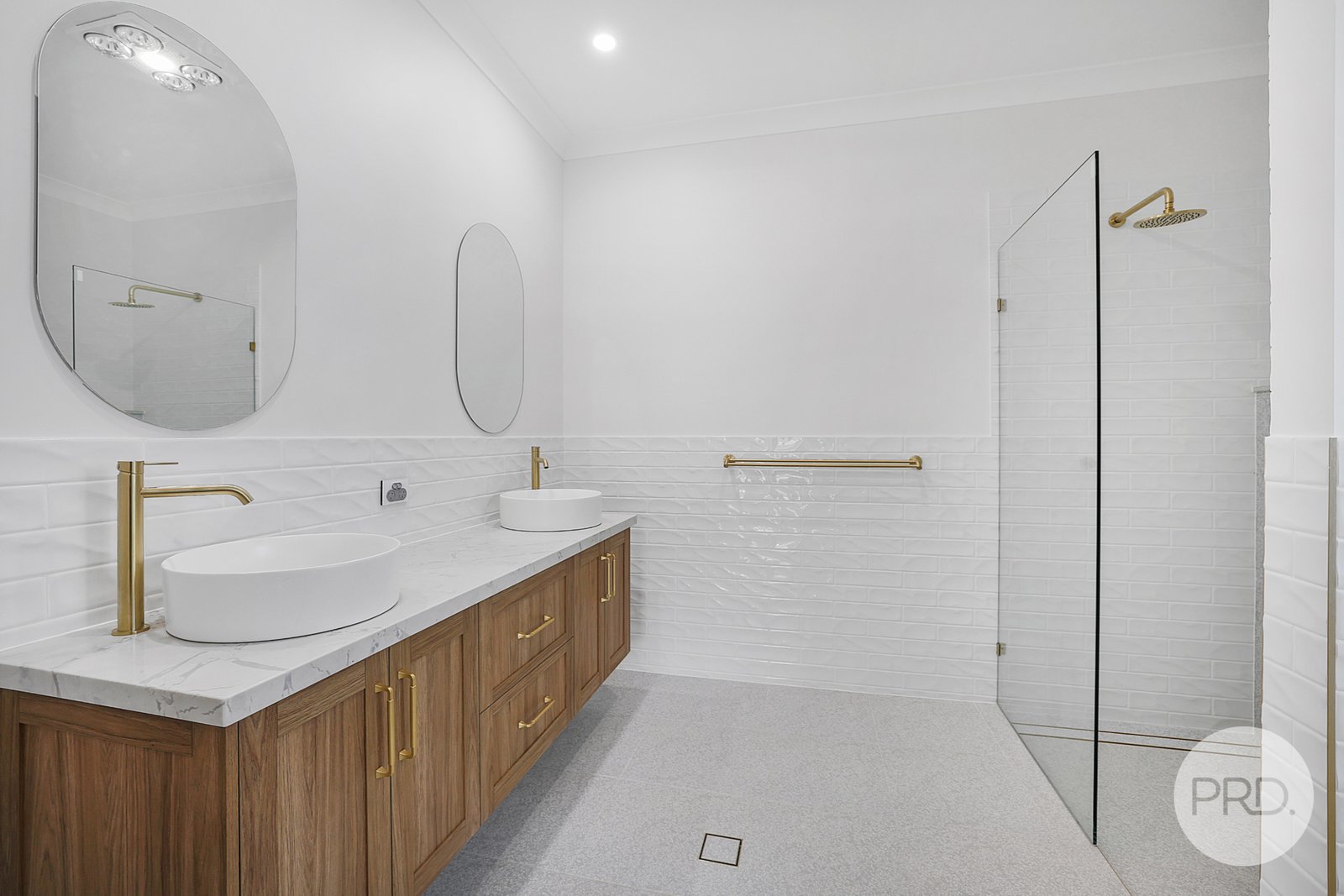 75 Verdelho Drive TAMWORTH 17