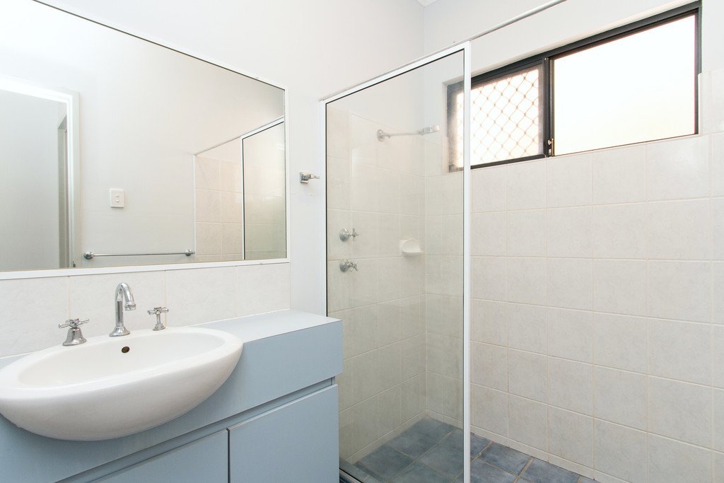 7/5 Whimbrel Street DJUGUN 10