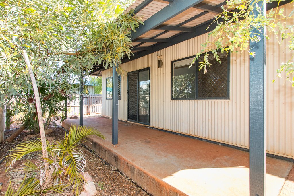 7/5 Whimbrel Street DJUGUN 14