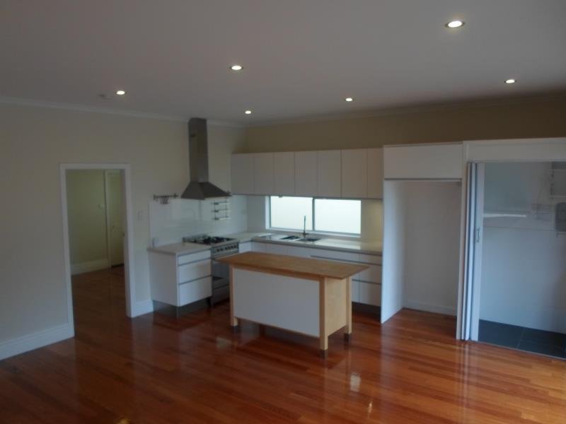 Gallery: 75 Williamstown Road
