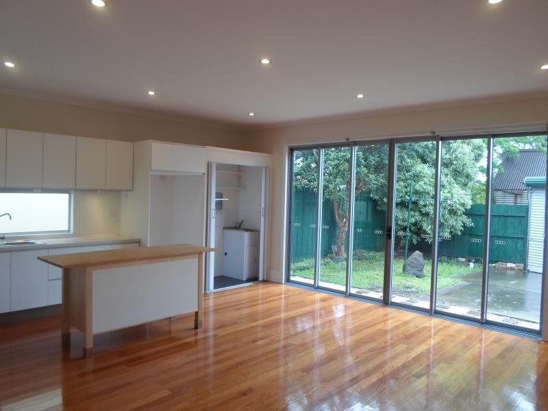 Gallery: 75 Williamstown Road