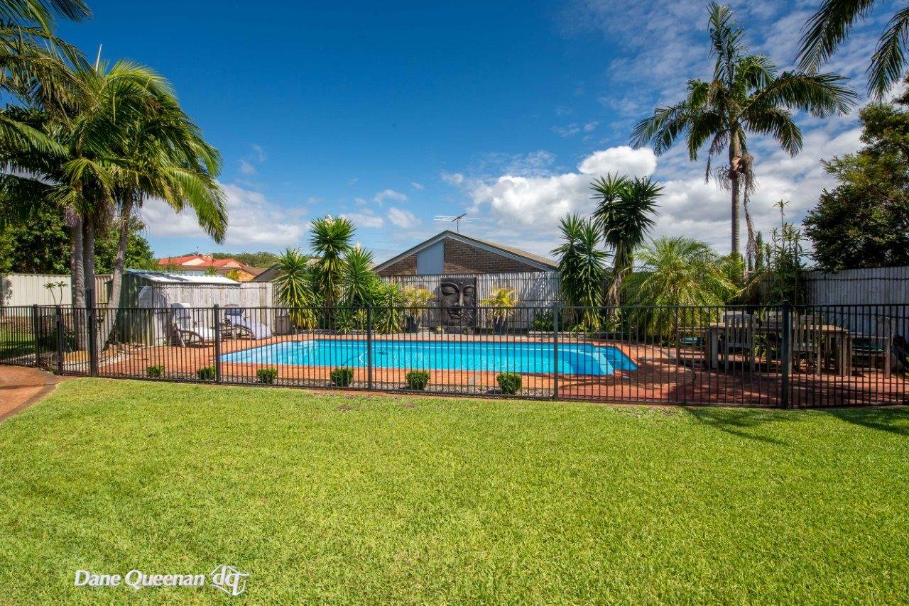 75 Yachtsman Crescent.  SALAMANDER BAY 3