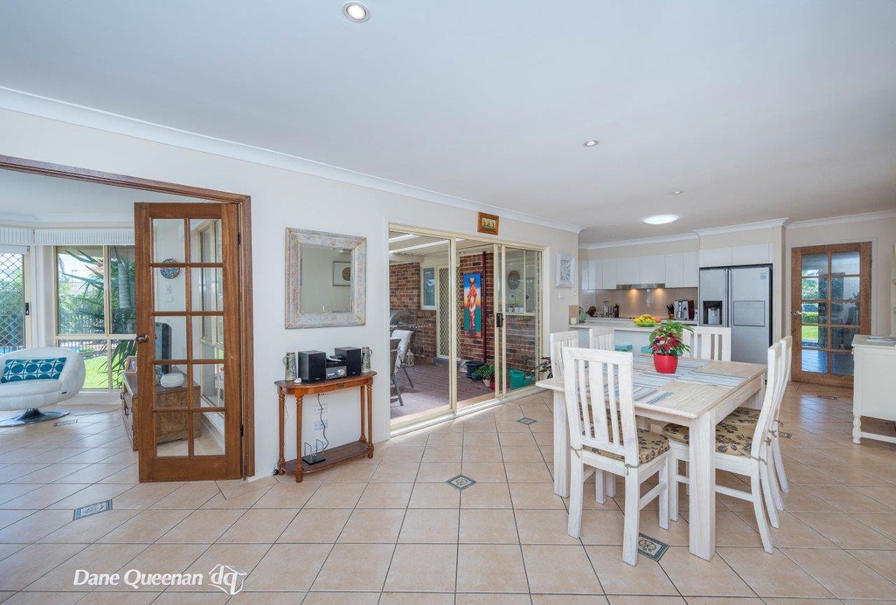 75 Yachtsman Crescent.  SALAMANDER BAY 4