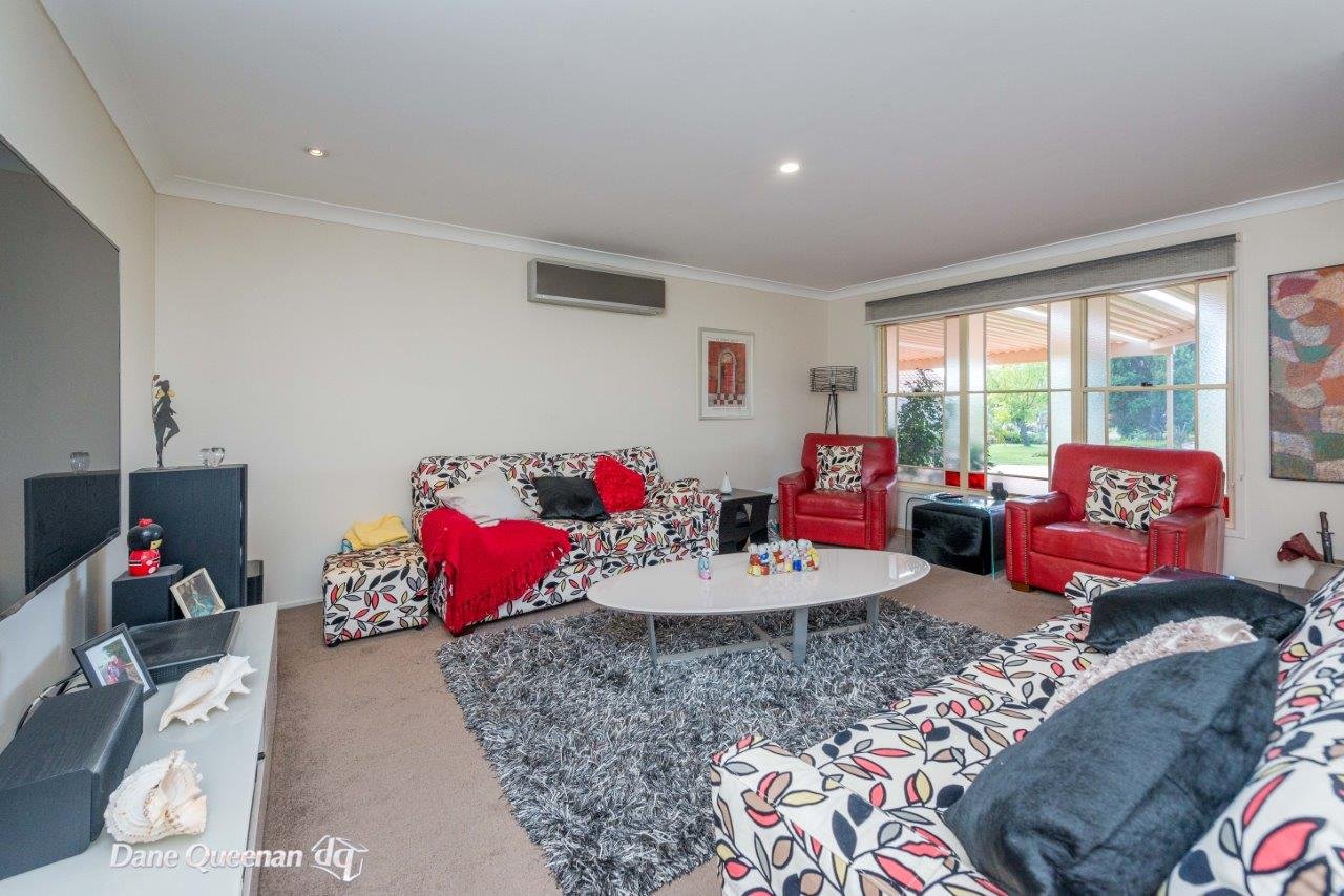 75 Yachtsman Crescent.  SALAMANDER BAY 7