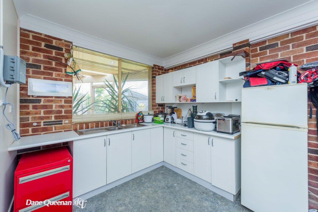 75 Yachtsman Crescent.  SALAMANDER BAY 20