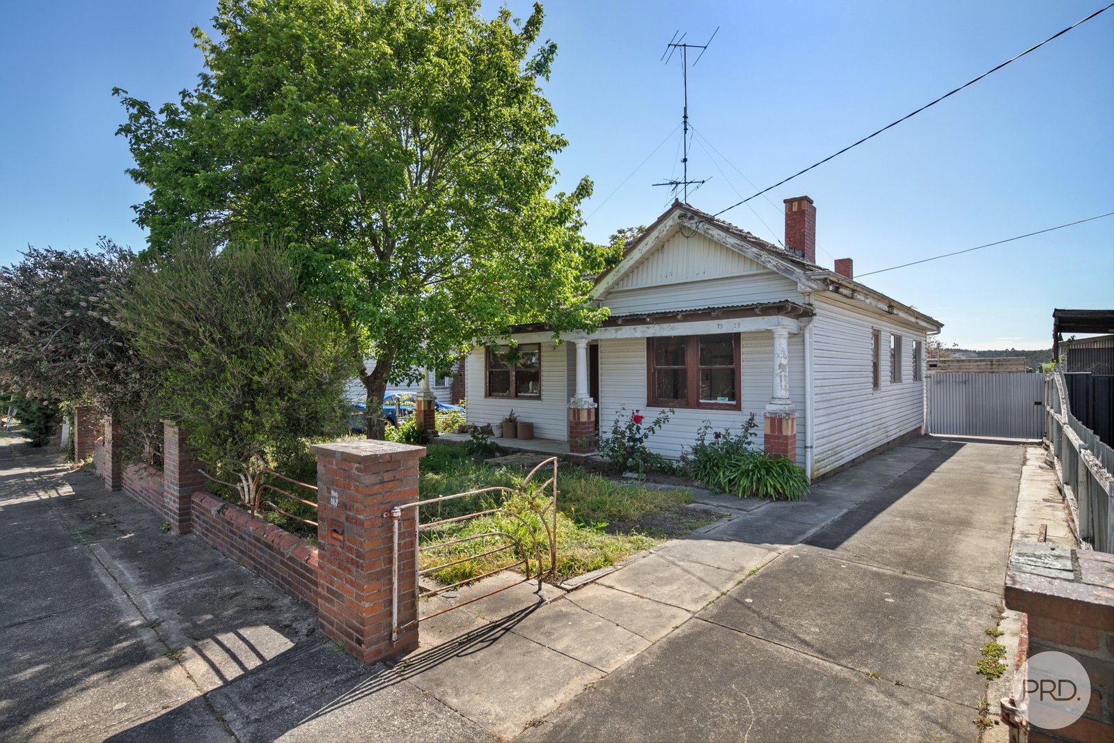 75 Yarrowee Street SEBASTOPOL 1