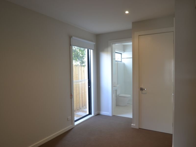 Gallery: 7/51 Plummer Road