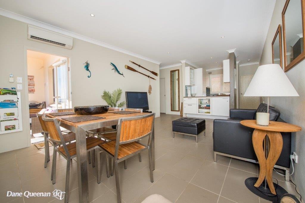 7/51 Shoal Bay Road SHOAL BAY 7