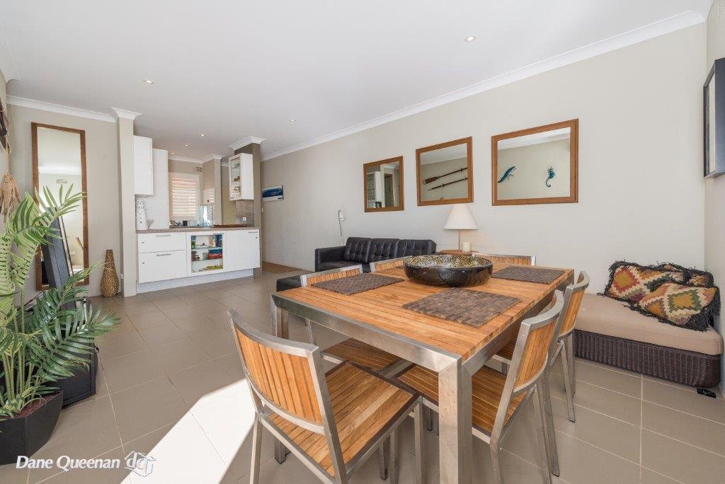 7/51 Shoal Bay Road SHOAL BAY 17