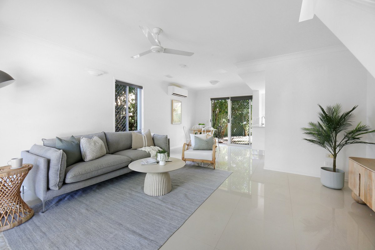 75/215 Cottesloe Drive Mermaid Waters 16