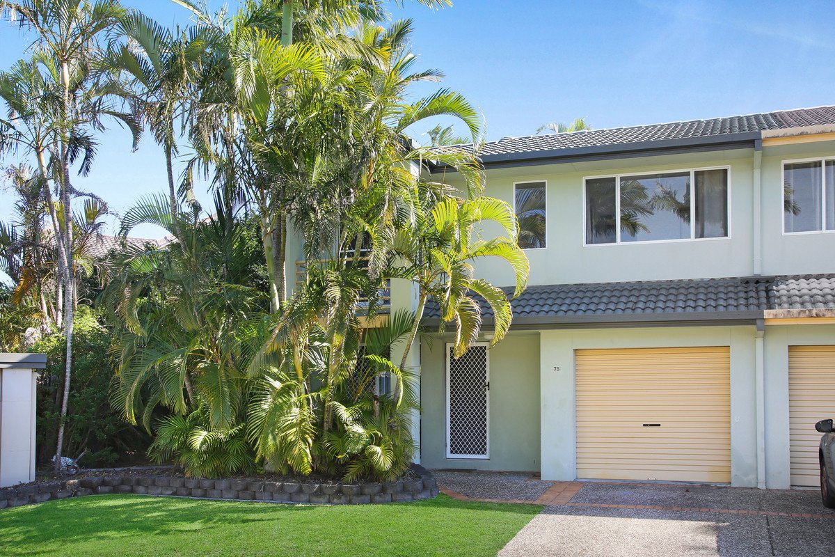 75/215 Cottesloe Drive Mermaid Waters 16