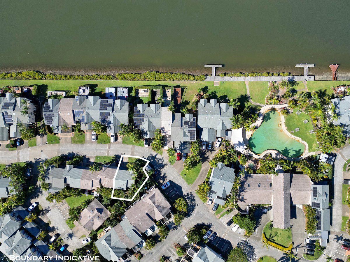 75/215 Cottesloe Drive Mermaid Waters 17