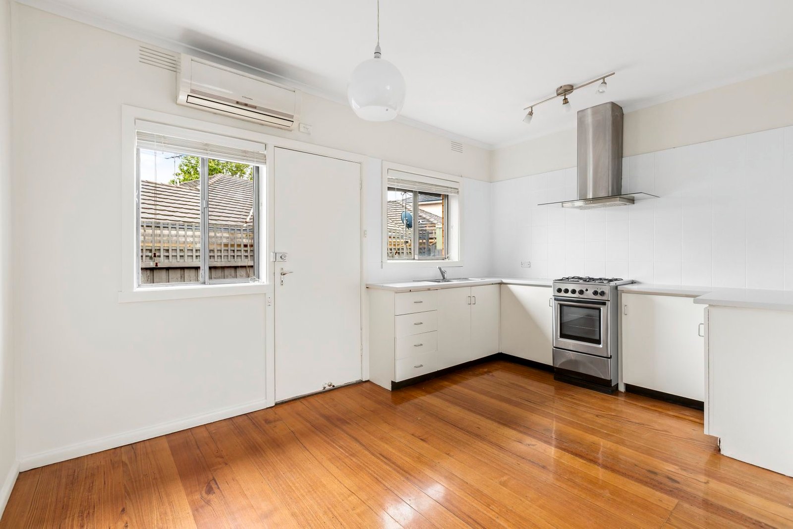 Real Estate and Property in 7/53 Coorigil Road, Carnegie, VIC