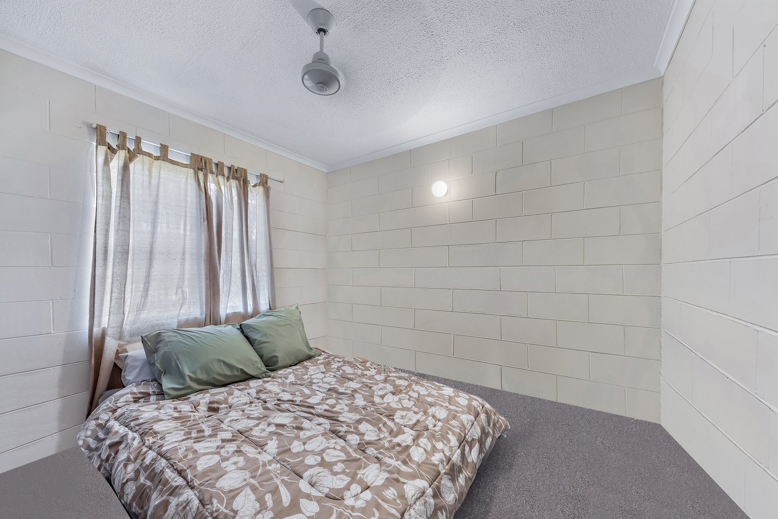 75/3 Eshelby Drive CANNONVALE 8