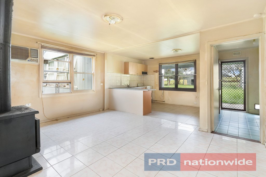 753 Linton-Carngham Road SNAKE VALLEY 3