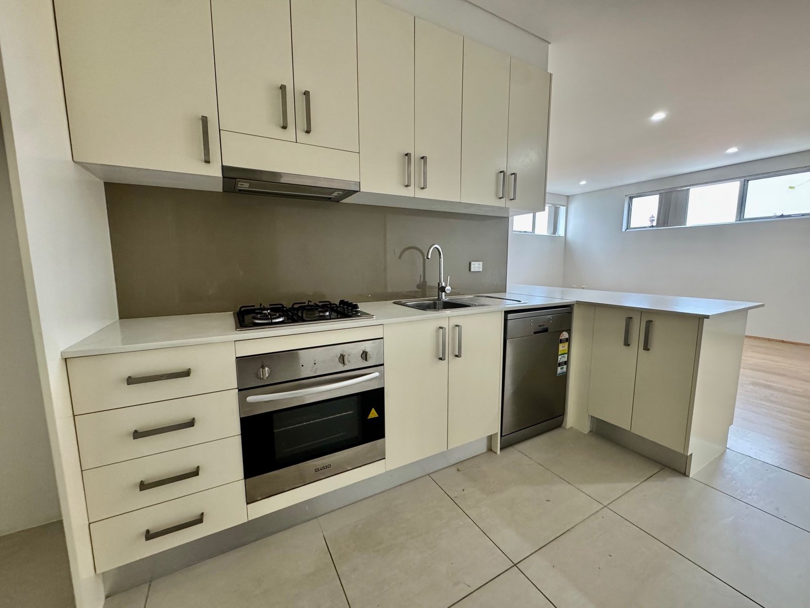 7/55-57 Vicliffe Avenue CAMPSIE 1