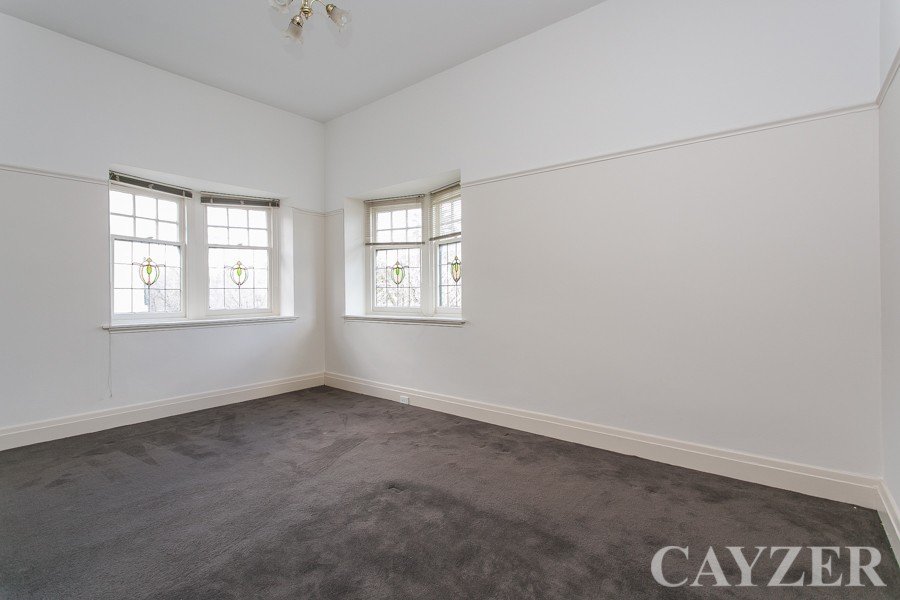 Gallery: 7/56 St Vincent Place North