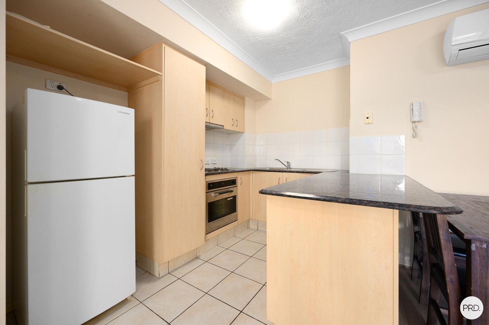 75/61 North Street SOUTHPORT 3