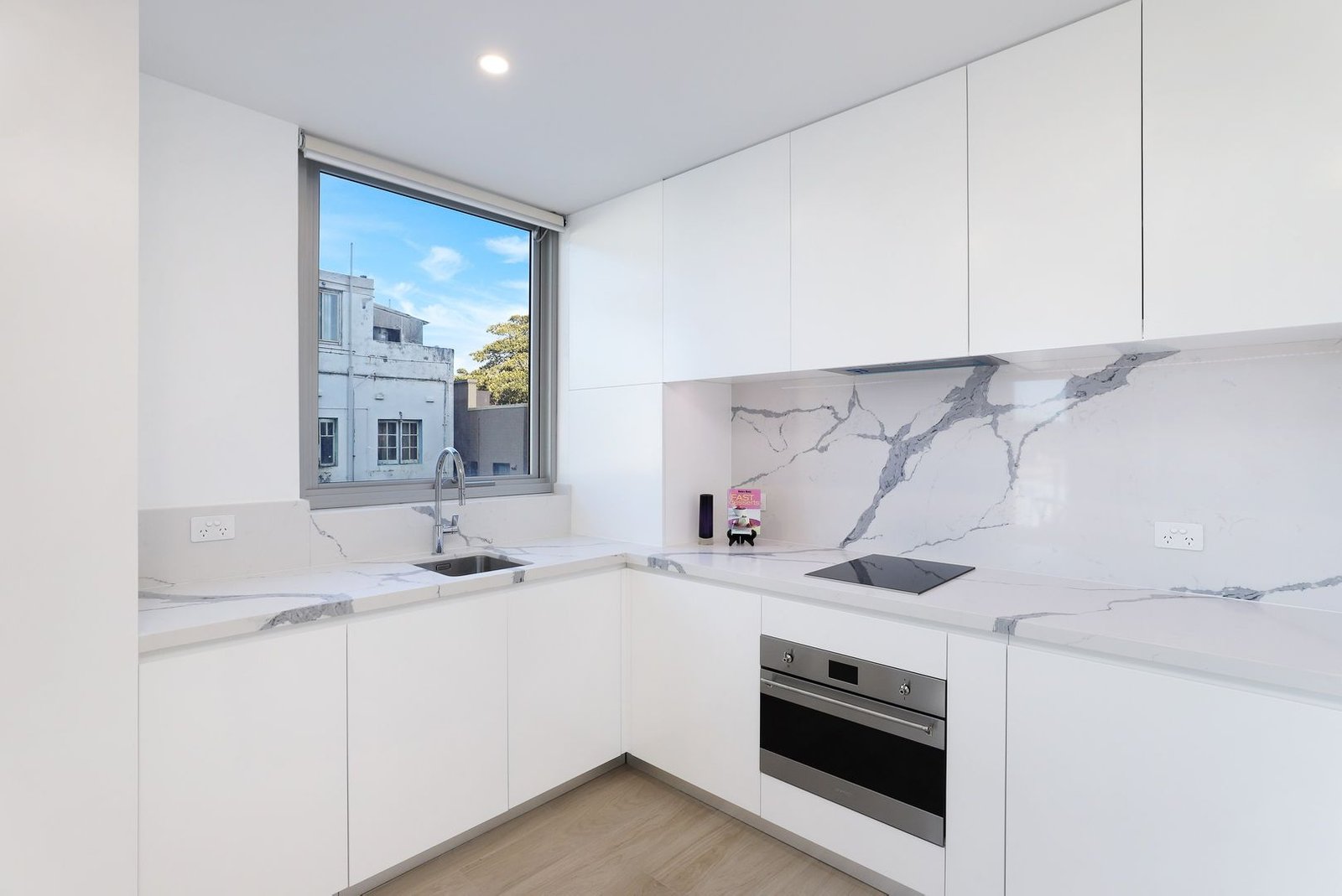 7/58-60 Carr Street COOGEE 6