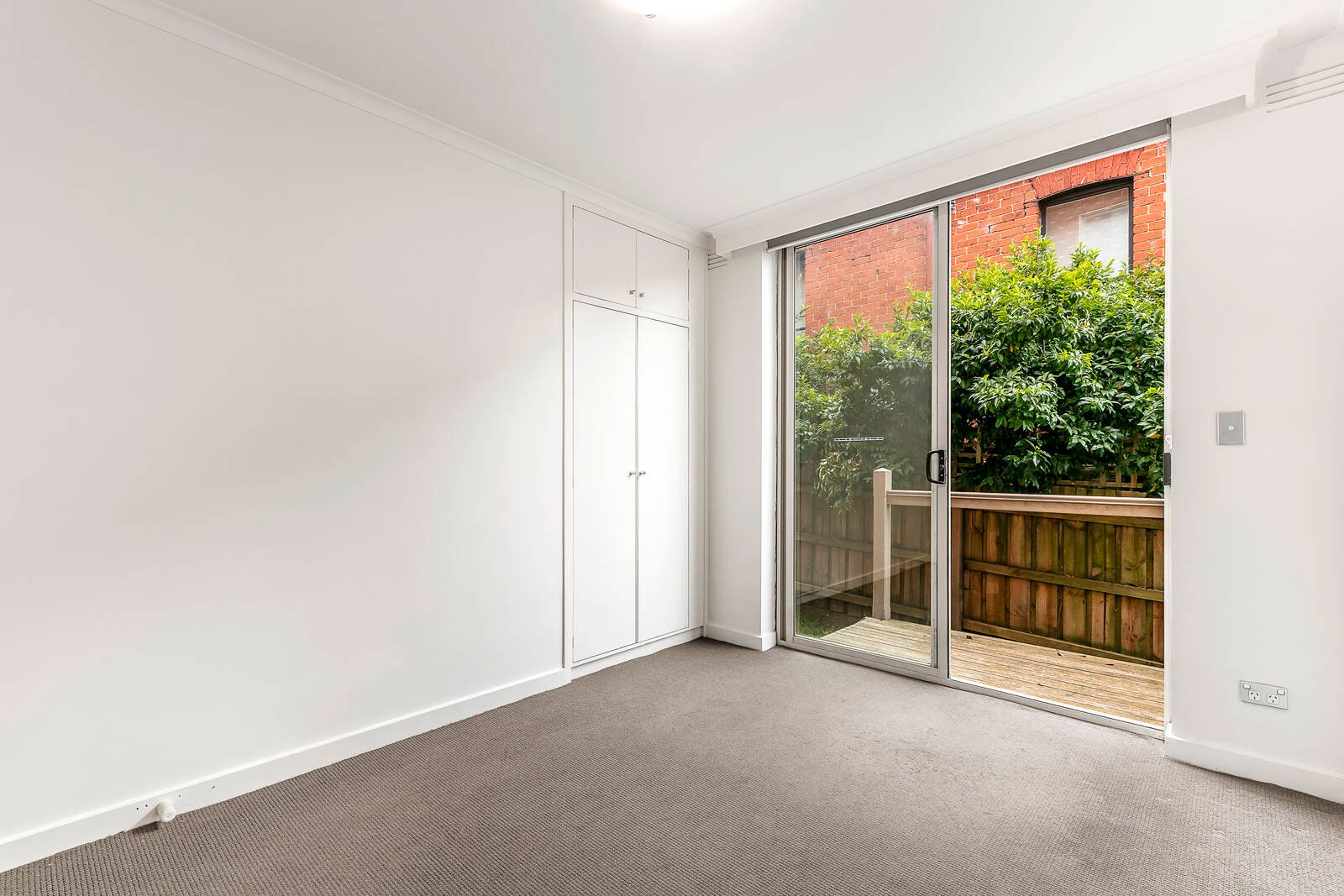 Real Estate and Property in 758 Burwood Road, Hawthorn East, VIC