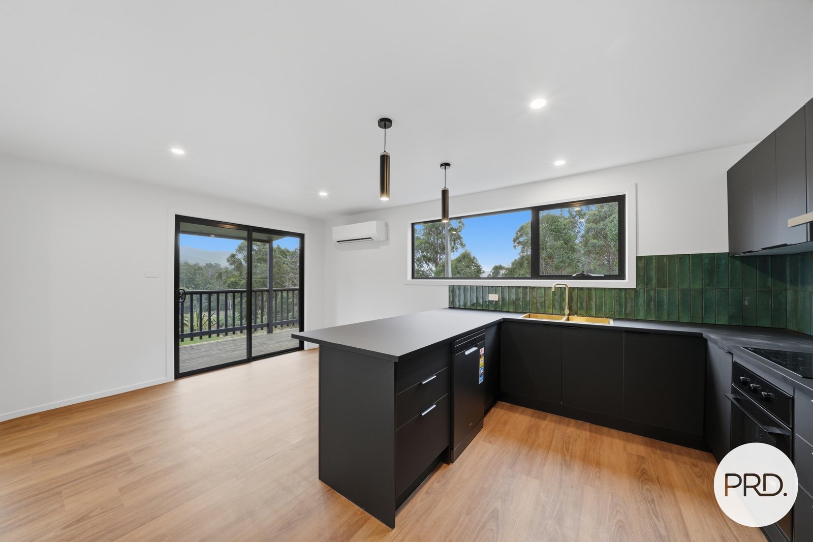 759 Lachlan Road LACHLAN 9