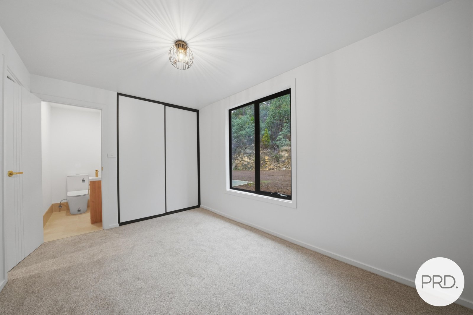 759 Lachlan Road LACHLAN 12