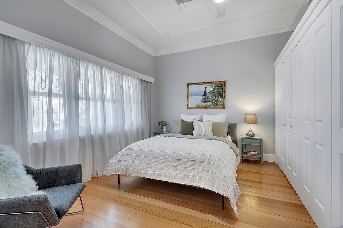 Gallery: 75B Vincent Street