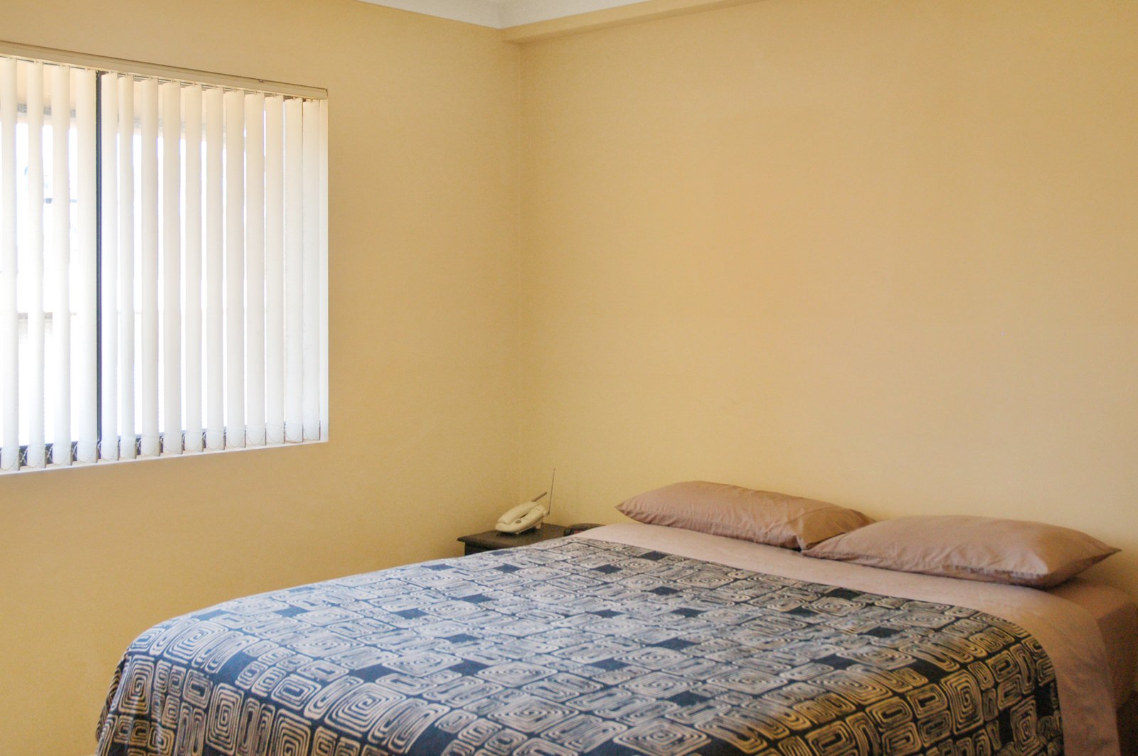 7/6-8 Rutledge Street COOLANGATTA 6