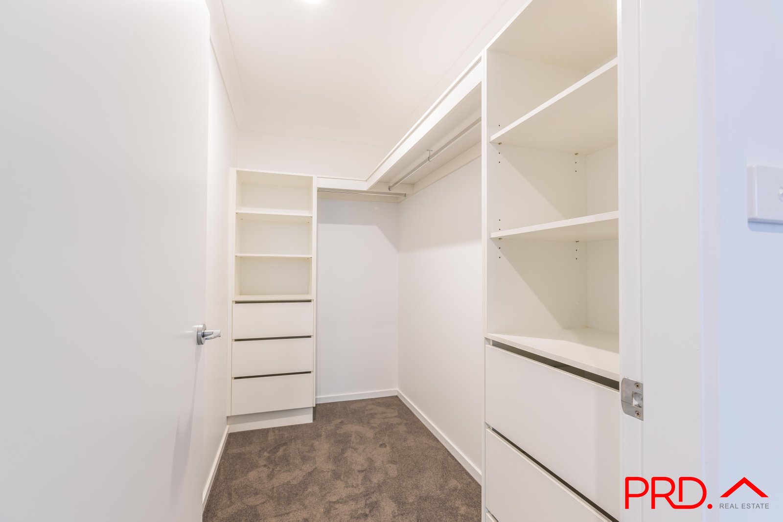 7/6 Ainslie Place TAMWORTH 16